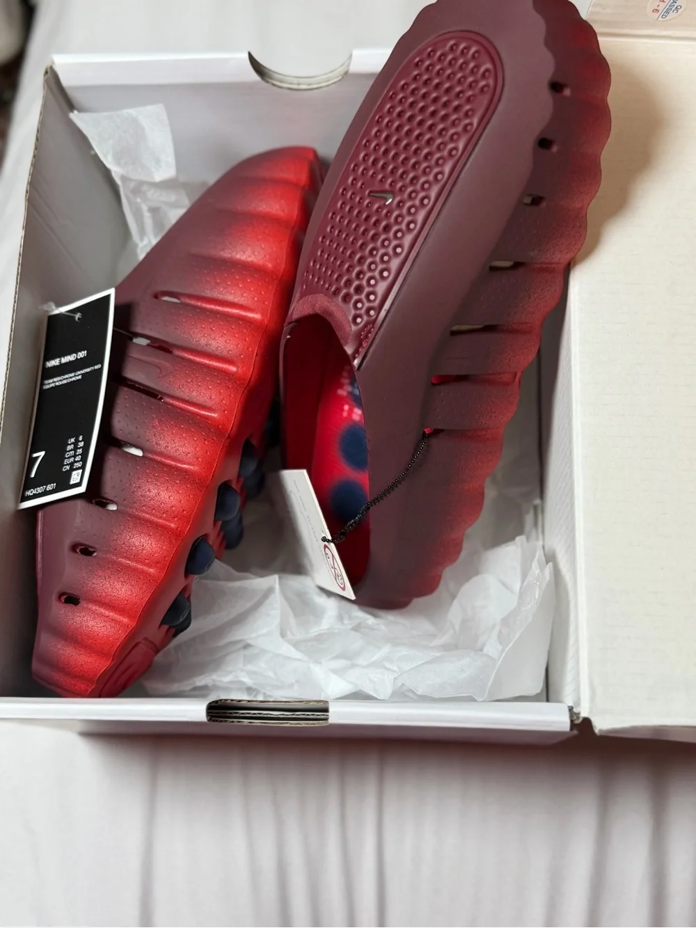 Nike Burgundy/Red Foot Massage Cushion with Silver Swoosh